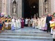 Scoppio del Carro 2014: Cardinale Betori benedice la folla con l’acqua pasquale