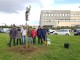 La Gilbarco dona 52 alberi per i giardini del Quartiere 5 piantati dai 110 dipendenti